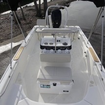 Boston Whaler 170 Montauk