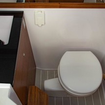 Axopar 28 Cabin