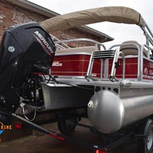 Sun Tracker Party Barge 18 DLX