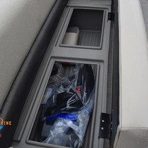 Sun Tracker Party Barge 18 DLX