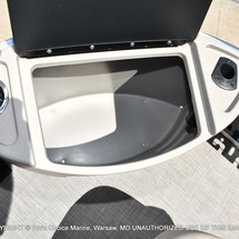 Sun Tracker Fishin Barge 20 DLX