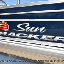 Sun Tracker Fishin Barge 20 DLX