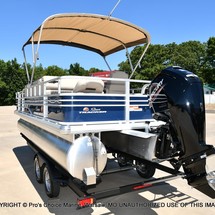 Sun Tracker Fishin Barge 20 DLX