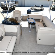 Sun Tracker Fishin Barge 20 DLX