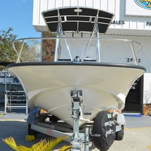 Boston Whaler 190 Montauk