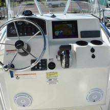 Boston Whaler 190 Montauk