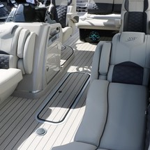 60 x 16 tri-toon passenger vessel