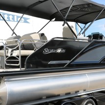 60 x 16 tri-toon passenger vessel