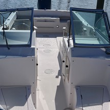Grady-White Freedom 225