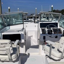 Grady-White Freedom 225