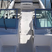 Grady-White Freedom 225