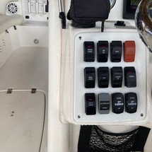Hurricane 2200 sundeck