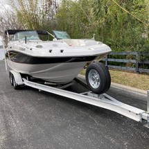 Hurricane 2200 sundeck