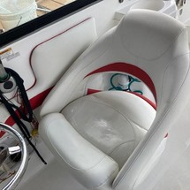Hurricane 2200 sundeck
