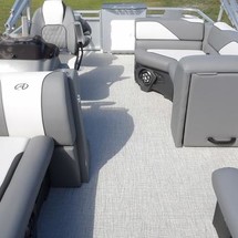 Sunchaser Boats Oasis 20 Fish-n-Cruise