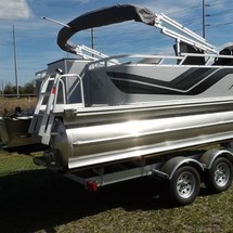 Sunchaser Boats Oasis 20 Fish-n-Cruise