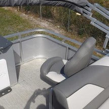 Sunchaser Boats Oasis 20 Fish-n-Cruise