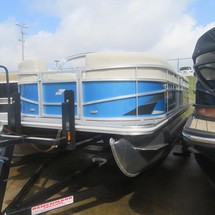 Starcraft Marine EX 22 R