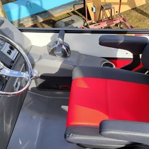 Premier Pontoons S-Series RF