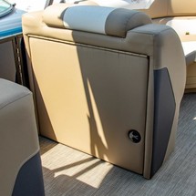 Sunchaser Boats Eclipse 8523 Entertainer