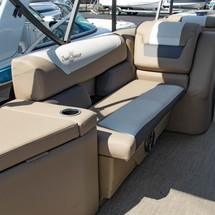 Sunchaser Boats Eclipse 8523 Entertainer