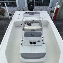 Mako 18 LTS