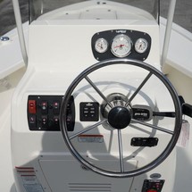 Mako 18 LTS