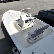 Mako 18 LTS