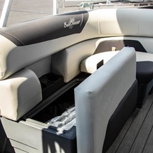 Sunchaser Boats Geneva Cruise 22 LR DH