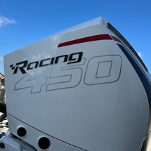 Sea Ray SLX 350 OB