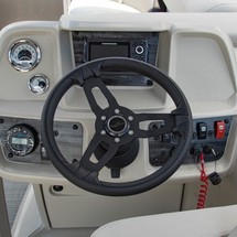 Sunchaser Boats Geneva Cruise 20 LR DH