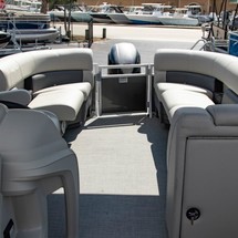 Sunchaser Boats Geneva Cruise 20 LR DH