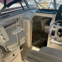 Grady-White Seafarer 228
