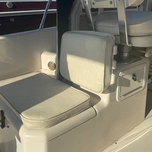 Grady-White Seafarer 228