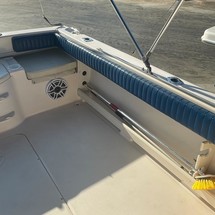Grady-White Seafarer 228