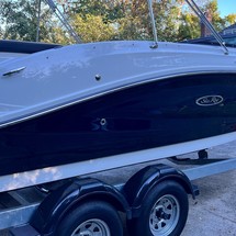 Sea Ray SPX 230