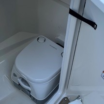 Sea Ray SPX 230