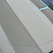 Sea Ray SPX 230