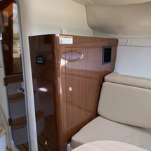Regal 30 Express