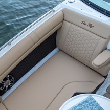 Sea Ray 270 SDX OB