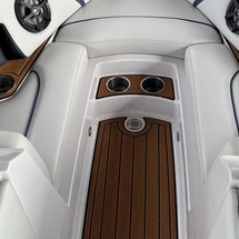 Super Air Nautique 210