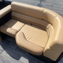 60 x 16 tri-toon passenger vessel