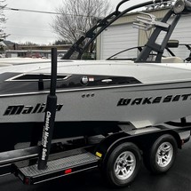 Malibu Wakesetter 23 LSV