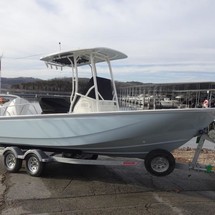 Boston Whaler 210 Montauk