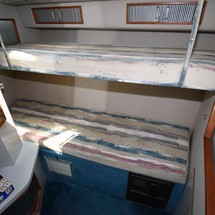 Sea ray 390 express cruiser