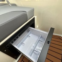 Bayliner VR5 Cuddy