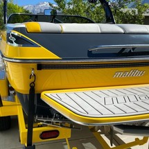 Malibu Wakesetter 23 LSV