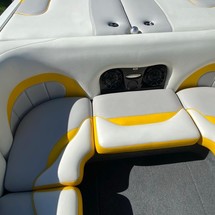 Malibu Wakesetter 23 LSV