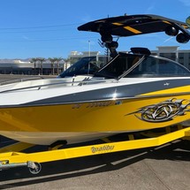 Malibu Wakesetter 23 LSV