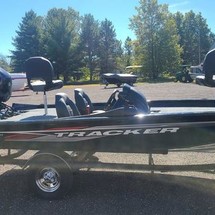 Tracker Pro Team 175 TXW